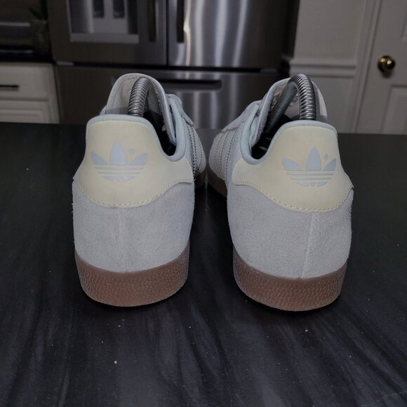 Adidas Gazelle Originals OG Blue Tint/ White Gum Sole CQ2178 - Picture 12 of 16